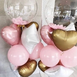 Композиция воздушных шаров на выписку с шарами Bubbles